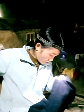 ngan-cute online show from March 6, 2026, 8:20 am