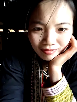 ngan-cute online show from February 26, 2026, 4:56 am