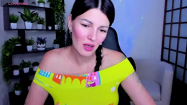 Snapshot of O1d_Lady chatting on October 6, 2025, 8:37 am O1d Lady online show from October 6, 2025, 8:37 am
