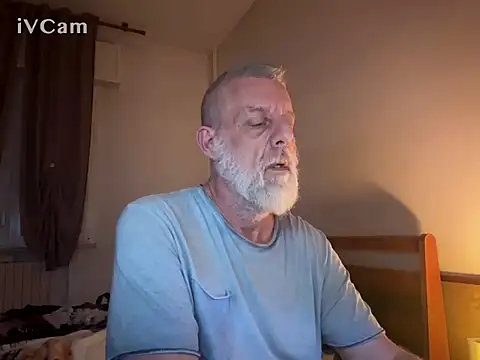 Snapshot of Pigna16PSRN chatting on March 4, 2026, 10:17 pm Pigna16PSRN online show from March 4, 2026, 10:17 pm