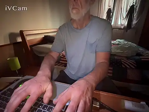 Snapshot of Pigna16PSRN chatting on March 8, 2026, 4:54 pm Pigna16PSRN online show from March 8, 2026, 4:54 pm