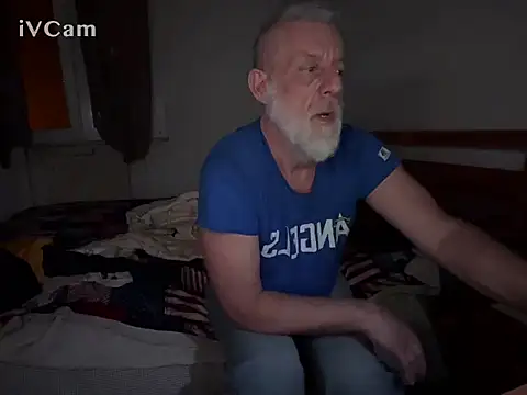 Snapshot of Pigna16PSRN chatting on March 3, 2026, 8:16 pm Pigna16PSRN online show from March 3, 2026, 8:16 pm