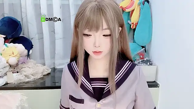 liuruyuan888 online show from September 12, 2025, 7:35 pm