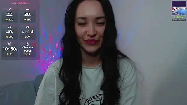 Snapshot of Veliora chatting on September 26, 2025, 9:49 am Veliora online show from September 26, 2025, 9:49 am