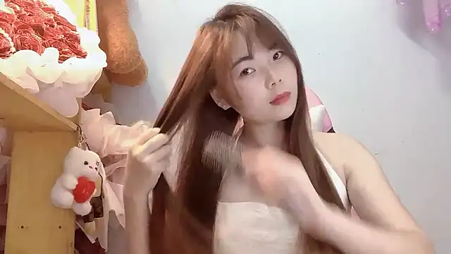 Snapshot of Pony898 chatting on September 14, 2025, 3:45 pm Pony898 online show from September 14, 2025, 3:45 pm