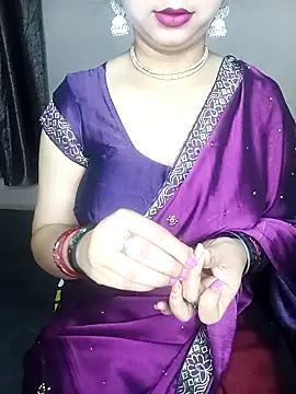 Snapshot of Oh_011 chatting on April 8, 2026, 4:52 pm Oh 011 online show from April 8, 2026, 4:52 pm