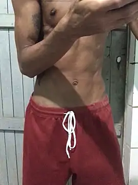 lcsexy45 online show from May 15, 2026, 4:16 pm