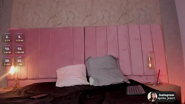 Snapshot of agatha_jener chatting on January 10, 2026, 11:38 am agatha jener online show from January 10, 2026, 11:38 am