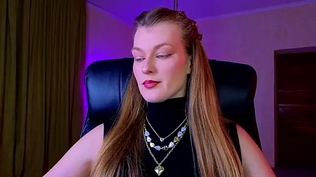 MysticVenus  online show from February 6, 2026, 3:52 pm