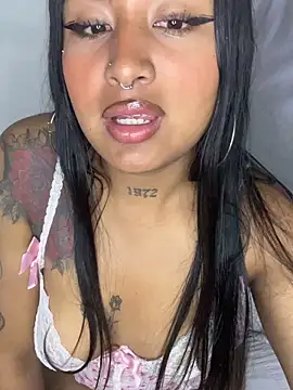 Caty  hot online show from April 9, 2026, 4:25 am