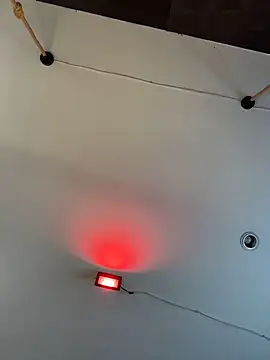 Juanita-Diaz online show from February 5, 2026, 8:37 pm