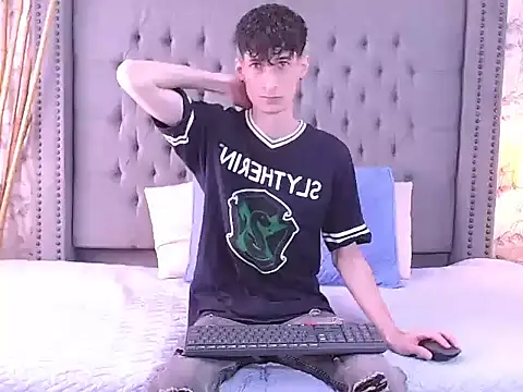 Luke Carter online show from September 10, 2025, 1:10 pm