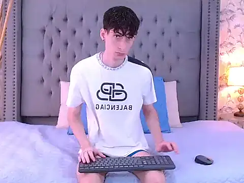 Luke Carter online show from September 24, 2025, 1:06 pm