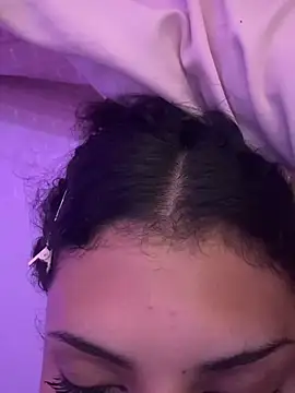 luluzinhax online show from March 28, 2026, 6:58 am