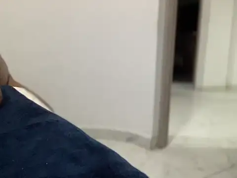 Snapshot of sexy_hot72 chatting on November 17, 2025, 12:03 am sexy hot72 online show from November 17, 2025, 12:03 am