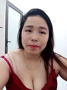 Snapshot of sumy-00 chatting on April 5, 2026, 10:00 am sumy-00 online show from April 5, 2026, 10:00 am