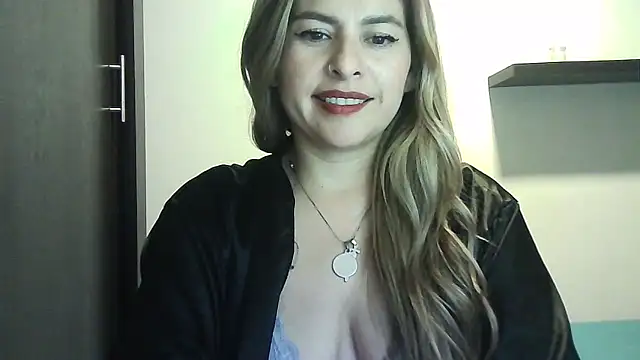 Valery  Rouse  online show from March 28, 2026, 3:07 am