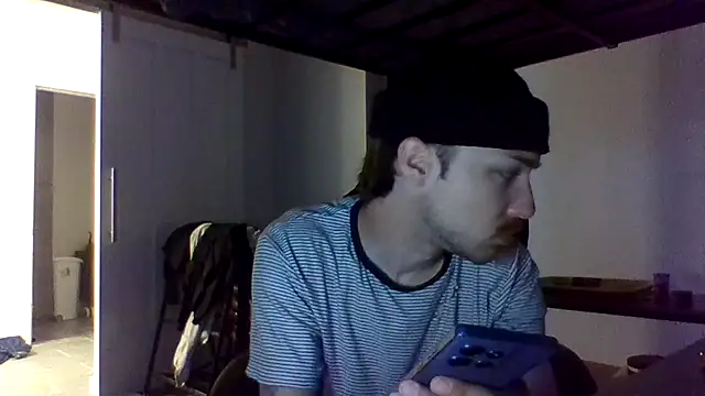 Snapshot of Jbenz420 chatting on June 25, 2026, 5:07 pm Jbenz420 online show from June 25, 2026, 5:07 pm
