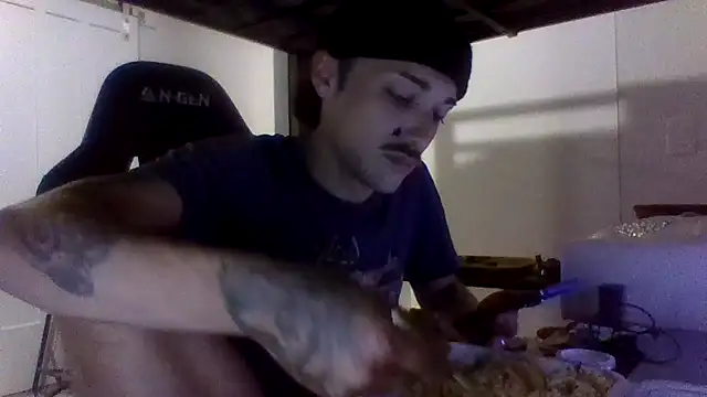 Snapshot of Jbenz420 chatting on July 2, 2026, 2:34 am Jbenz420 online show from July 2, 2026, 2:34 am