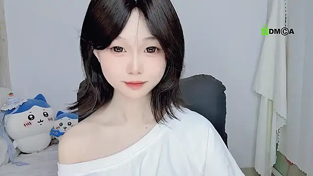 gummy-candy online show from October 24, 2025, 2:10 am