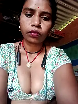 Snapshot of Pinki_yadavni chatting on September 24, 2025, 6:53 am Pinki yadavni online show from September 24, 2025, 6:53 am