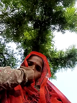 Hot-honi online show from October 15, 2025, 6:11 am