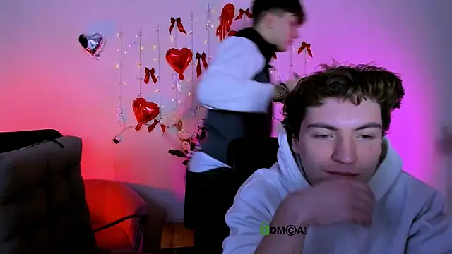 travis wolf  online show from March 1, 2026, 9:53 am