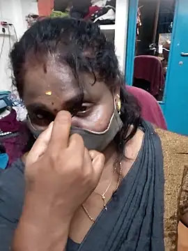 Tamil Kavitha10 online show from April 17, 2026, 9:50 pm