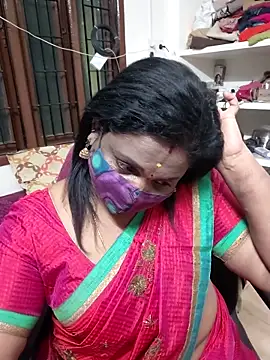 Tamil Kavitha10 online show from December 14, 2025, 6:13 pm