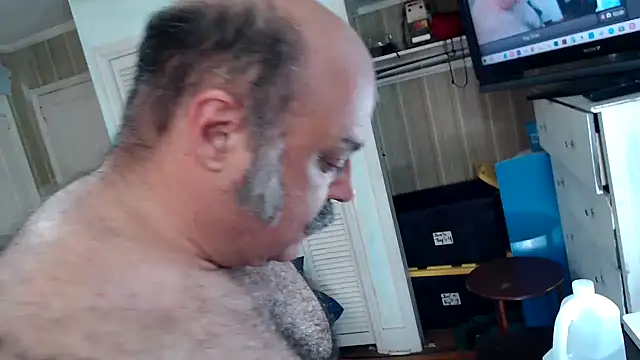 bullmusclejoe online show from April 21, 2026, 2:51 am