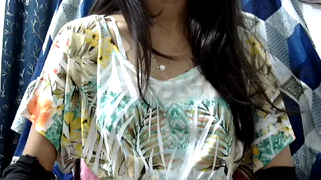 Snapshot of Riva_arora01 chatting on February 27, 2026, 10:48 am Riva arora01 online show from February 27, 2026, 10:48 am