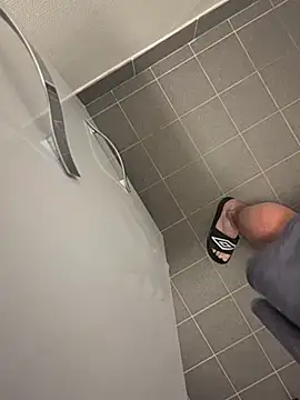 NuclearValue40 online show from February 10, 2026, 7:35 pm