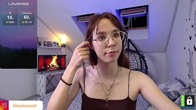  karin online show from October 8, 2025, 8:42 pm