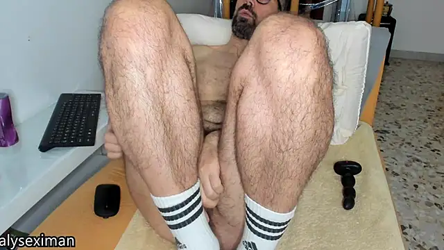 Snapshot of The_Fenix_xxx chatting on January 8, 2026, 8:53 am The Fenix xxx online show from January 8, 2026, 8:53 am