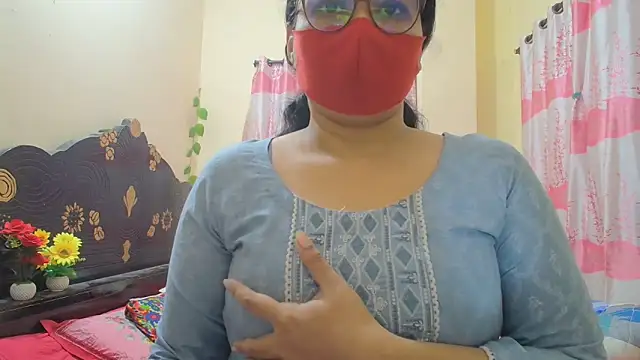 Snapshot of Elena_cruz5 chatting on February 10, 2026, 3:22 pm Elena cruz5 online show from February 10, 2026, 3:22 pm