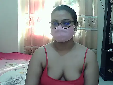 Elena cruz5 online show from November 10, 2025, 2:38 am