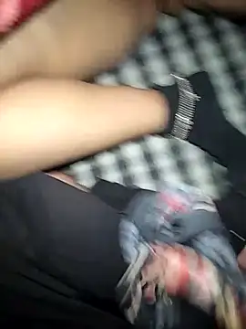 sexy  girls98 online show from December 5, 2025, 4:49 pm