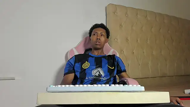 Jax Maliq online show from May 22, 2026, 2:59 pm