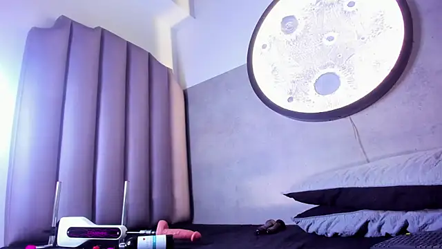 honny 23 online show from April 18, 2026, 7:40 pm