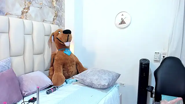 kate lua online show from March 26, 2026, 5:50 am