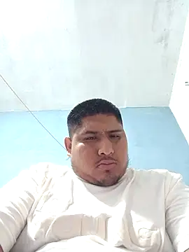 ramito1007 online show from June 26, 2026, 2:50 am