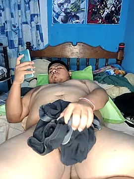 ramito1007 online show from March 8, 2026, 3:32 am