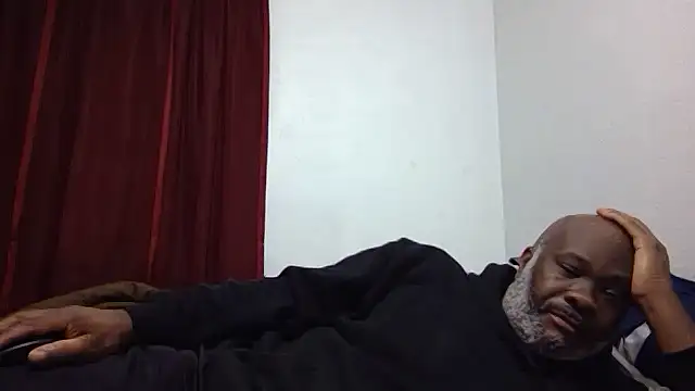 Snapshot of jamalcarter chatting on December 2, 2025, 9:44 am jamalcarter online show from December 2, 2025, 9:44 am