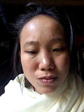 liu-liusexy online show from November 15, 2025, 2:15 am