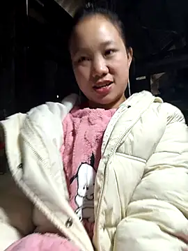 liu-liusexy online show from February 3, 2026, 6:40 am