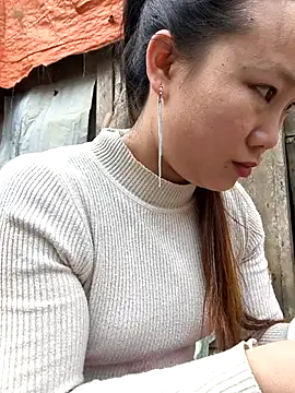 liu-liusexy online show from February 7, 2026, 1:57 am