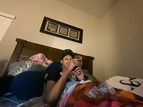 Snapshot of Brooke012 chatting on March 14, 2026, 7:47 am Brooke012 online show from March 14, 2026, 7:47 am