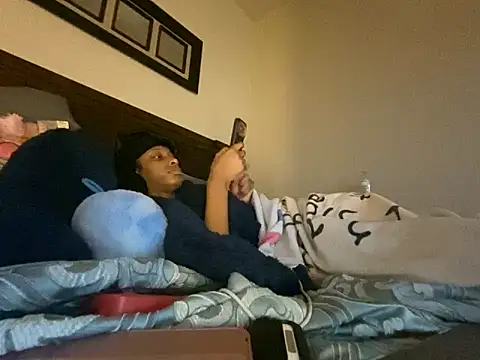 Snapshot of Brooke012 chatting on March 9, 2026, 7:34 am Brooke012 online show from March 9, 2026, 7:34 am