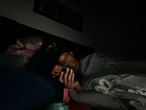 Snapshot of Brooke012 chatting on March 11, 2026, 8:52 am Brooke012 online show from March 11, 2026, 8:52 am