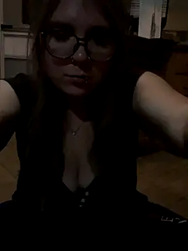 Snapshot of adventuresinsky chatting on October 20, 2025, 3:19 am adventuresinsky online show from October 20, 2025, 3:19 am